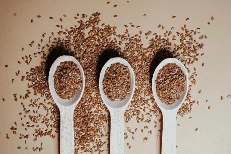 Psyllium Husk Vs Flaxseed: Which is Better for Your Health?