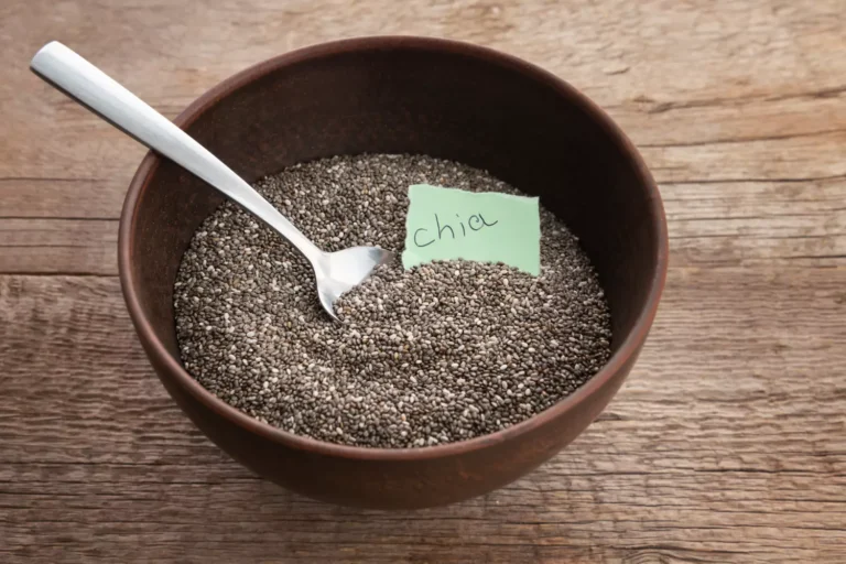 10 Best Chia Seeds Substitutes for Every Recipe