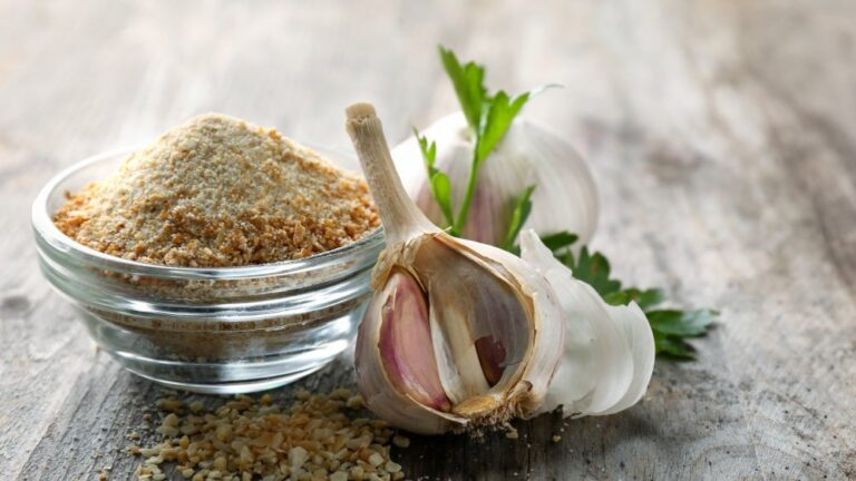 Granulated Garlic vs Garlic Powder